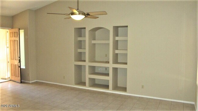 2471 W Hemlock Way Chandler, AZ 85248 photo 4