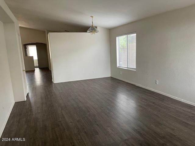 8006 W Adam Ave Peoria, AZ 85382 photo 2