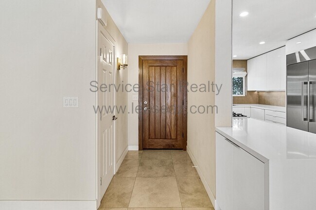 6018 E Osborn Rd Scottsdale, AZ 85251 photo 4