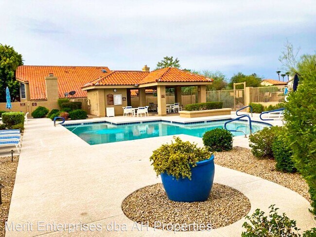 9276 E Sutton Dr Scottsdale, AZ 85260 photo 2