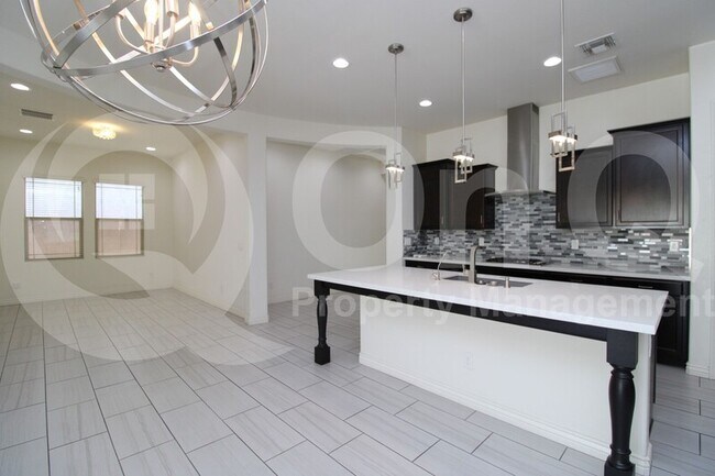 234 W Kings Ave Phoenix, AZ 85023 photo 4