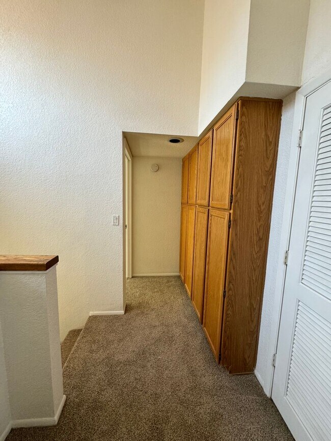 819 N College Ave Tempe, AZ 85288 photo 4