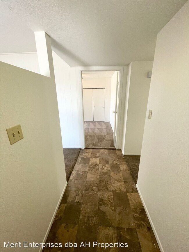 1008 W Kristal Way Phoenix, AZ 85027 photo 4
