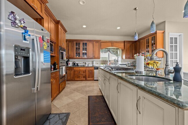 6233 Rose St San Diego, CA 92115 photo 5