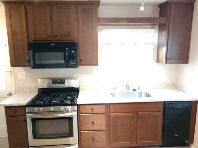 6036 Amarillo Ave La Mesa, CA 91942 photo 5