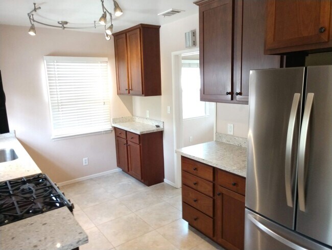 6036 Amarillo Ave La Mesa, CA 91942 photo 4