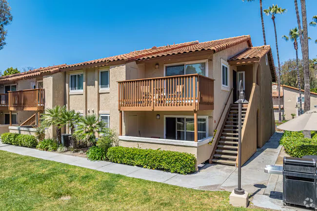 The Villas at Camino Bernardo