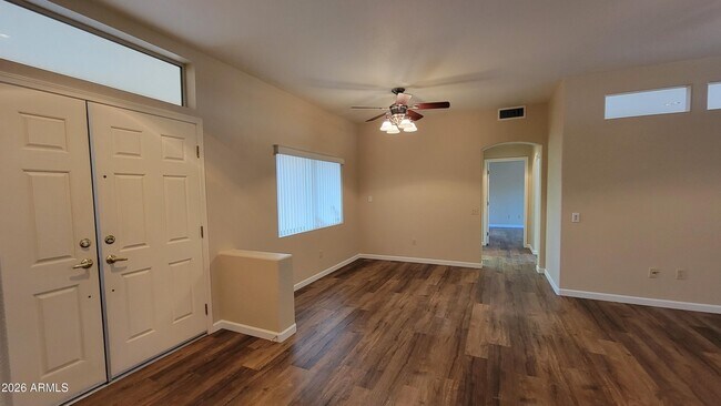 16006 W Sentinel Dr Sun City West, AZ 85375 photo 3