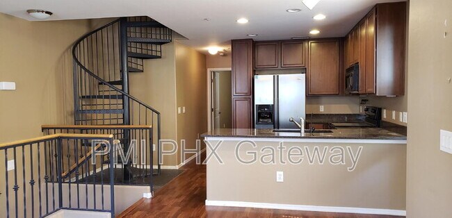1313 S Sabino Dr Gilbert, AZ 85296 photo 3