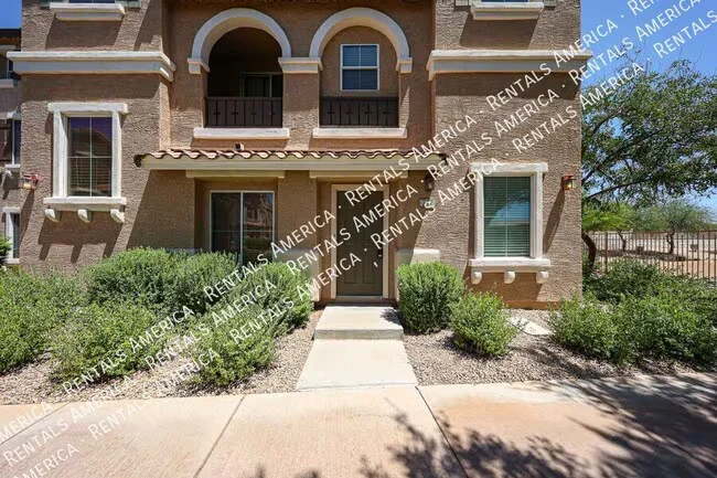 747 N Port Dr Gilbert, AZ 85233 photo 4