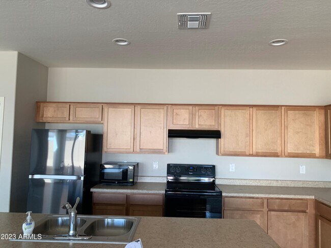22560 E Via Estancia photo 5