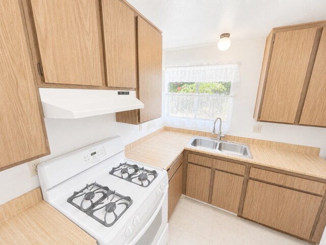 1527 Temple Heights Dr Oceanside, CA 92056 photo 2