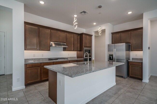 14084 W Desert Flower Dr photo 5