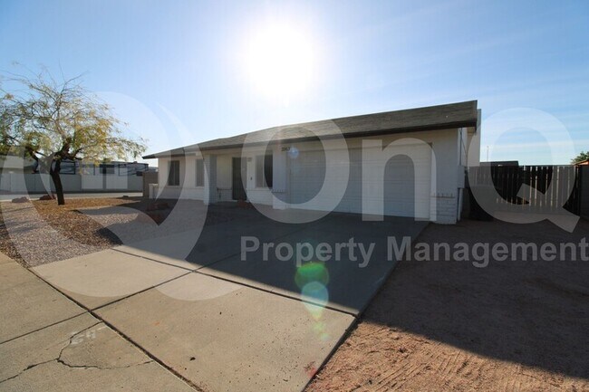 2963 E El Moro Ave Mesa, AZ 85204 photo 2
