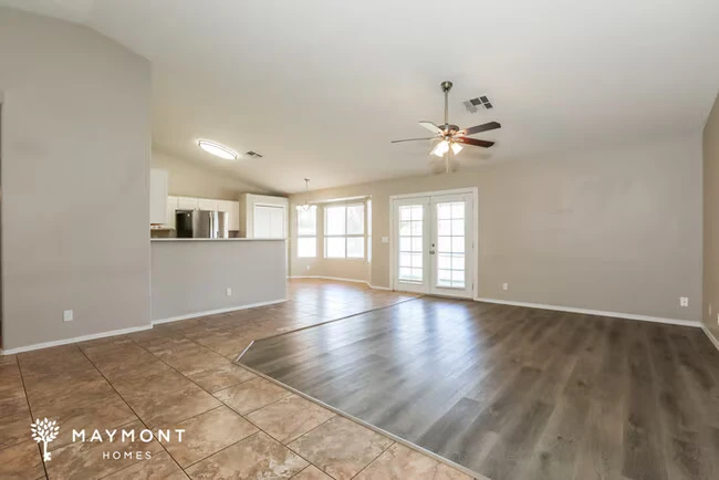 865 W Mesquite Ave Apache Junction, AZ 85120 photo 5