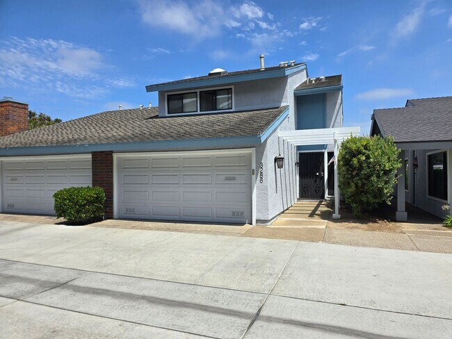 3286 Caminito Ameca San Diego, CA 92037