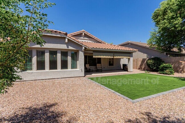 2611 E Ridge Creek Rd Phoenix, AZ 85024 photo 4