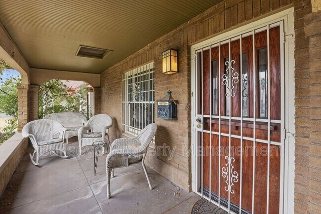 718 W Roosevelt St Phoenix, AZ 85007 photo 5
