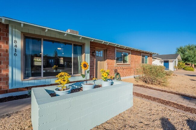 8416 E Rancho Vista Dr Scottsdale, AZ 85251 photo 4