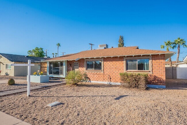8416 E Rancho Vista Dr Scottsdale, AZ 85251 photo 3