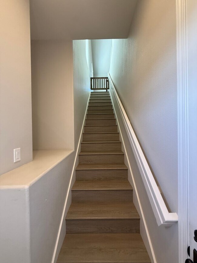3497 Santiago Dr Santa Rosa, CA 95403 photo 3