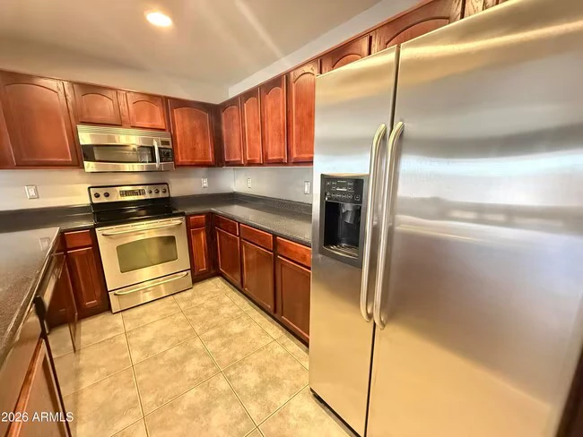 16015 N 30th St Phoenix, AZ 85032 photo 4