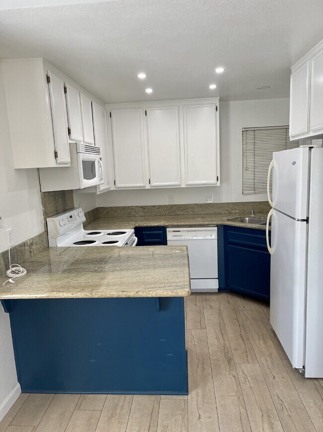 4580 Ohio St San Diego, CA 92116 photo 4