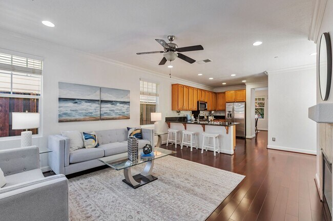 8940 Acorn Way Gilroy, CA 95020 photo 3