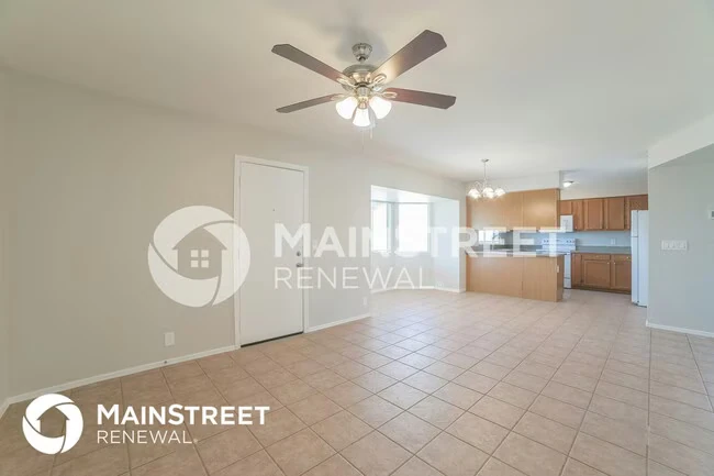 5212 N 73rd Ln Glendale, AZ 85303 photo 4