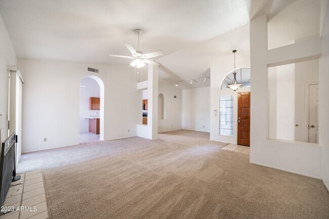 9210 N 104th Pl Scottsdale, AZ 85258 photo 4