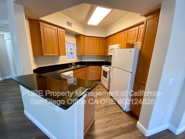 2707 Lake Pointe Dr Spring Valley, CA 91977 photo 5