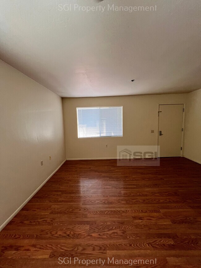 12221 W Bell Rd Surprise, AZ 85378 photo 5
