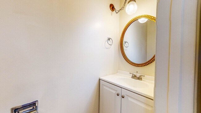 562 Santa Alicia Dr Rohnert Park, CA 94928 photo 4