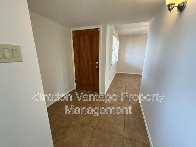 4426 S Terrace Rd Tempe, AZ 85282 photo 5