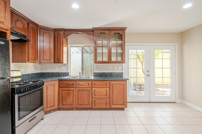 266 Avenida de Suerte San Marcos, CA 92069 photo 5