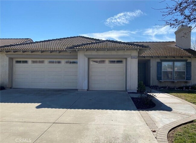 24403 Stallion Ct Murrieta, CA 92562 photo 2