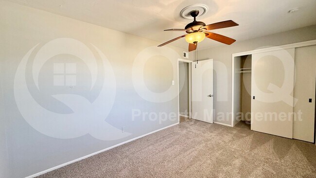 1730 W Northview Ave Phoenix, AZ 85021 photo 4