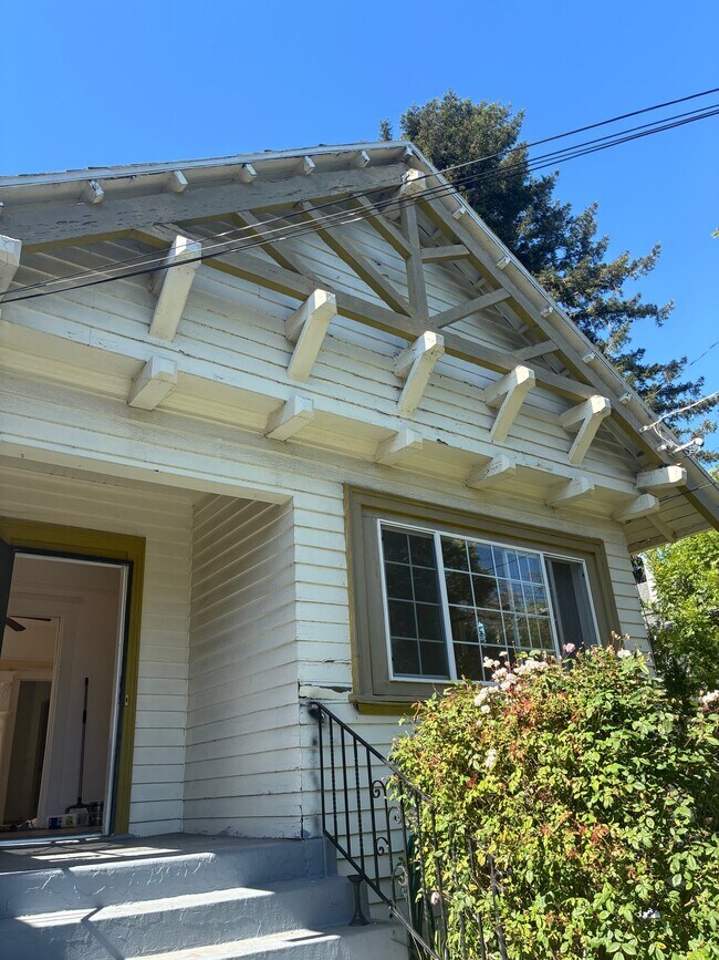 Houses on 61st Street · Oakland