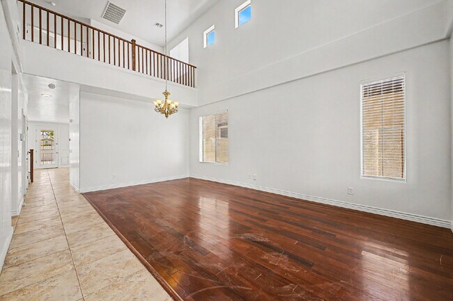 16124 N 180th Ln Surprise, AZ 85388 photo 5