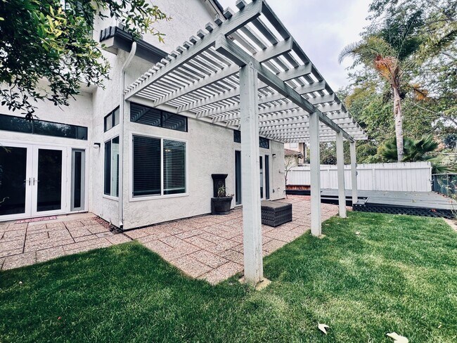 11025 Matinal Cir San Diego, CA 92127 photo 4