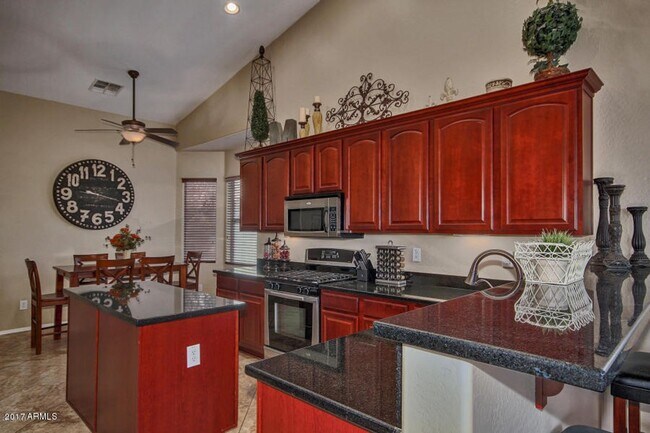 3574 S Danielson Way Chandler, AZ 85249 photo 5
