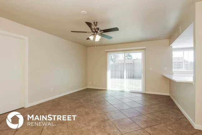 15607 N 60th Ave Glendale, AZ 85306 photo 5