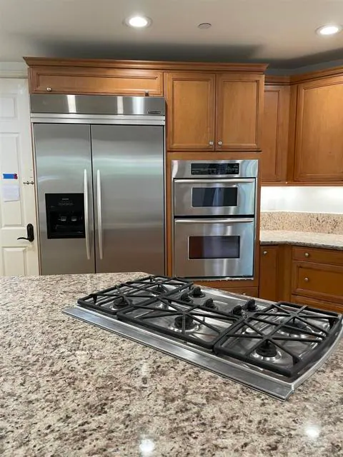 415 N Cedros Ave Solana Beach, CA 92075 photo 5