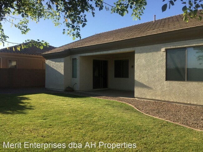 3416 E Kingbird Pl Chandler, AZ 85286 photo 3