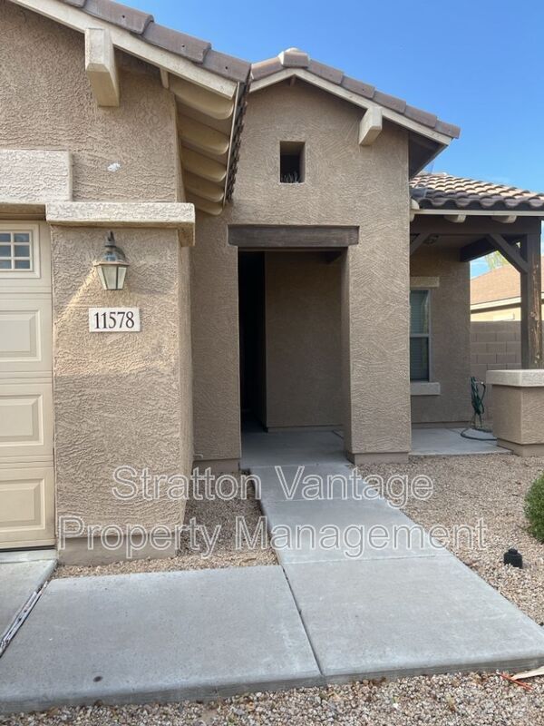 11578 W Mountain View Dr Avondale, AZ 85323 photo 3