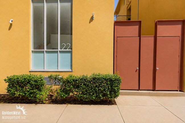 948 G St San Diego, CA 92101 photo 2