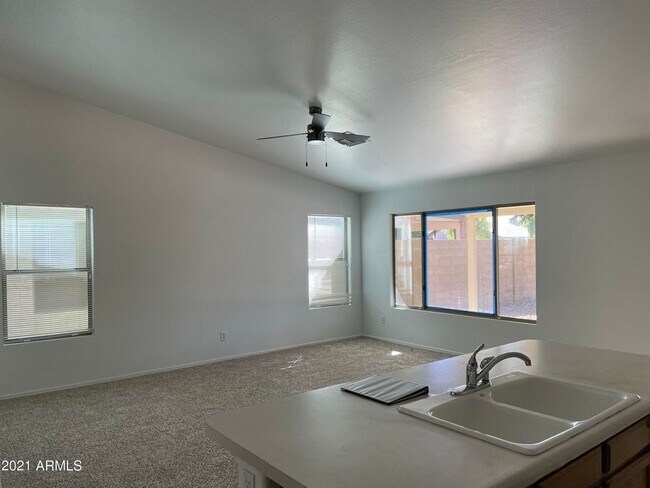 15969 W Madison St Goodyear, AZ 85338 photo 4