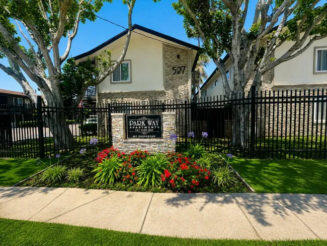 521 Park Way Chula Vista, CA 91910
