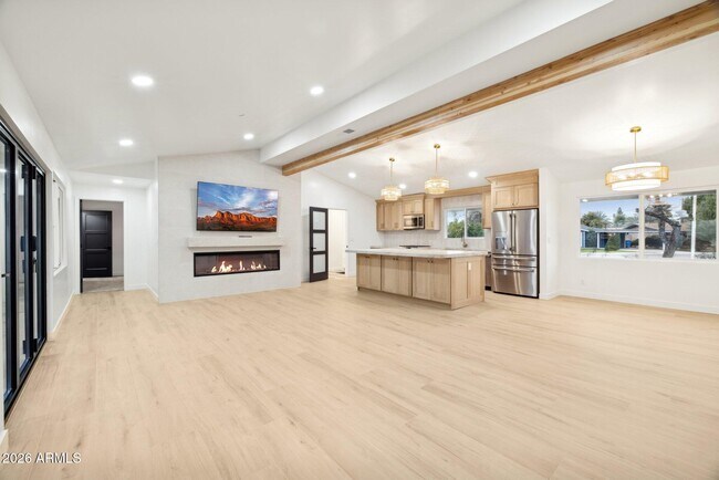 1216 W Rovey Ave Phoenix, AZ 85013 photo 5