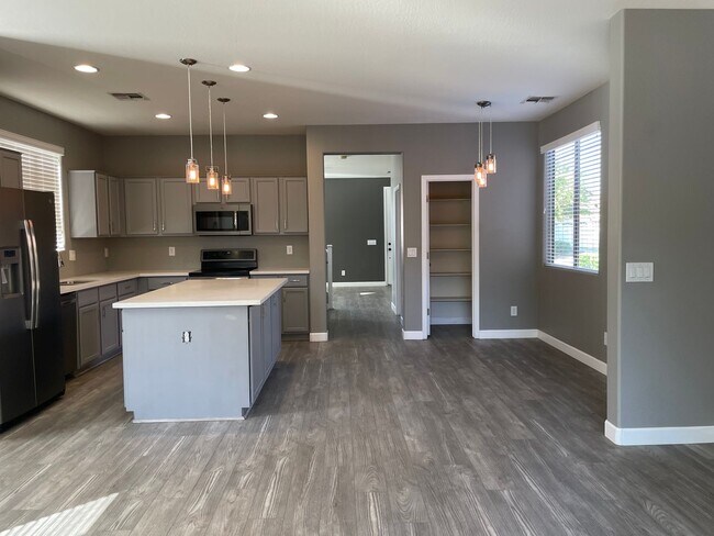 4154 E Waterman Ct Gilbert, AZ 85297 photo 4
